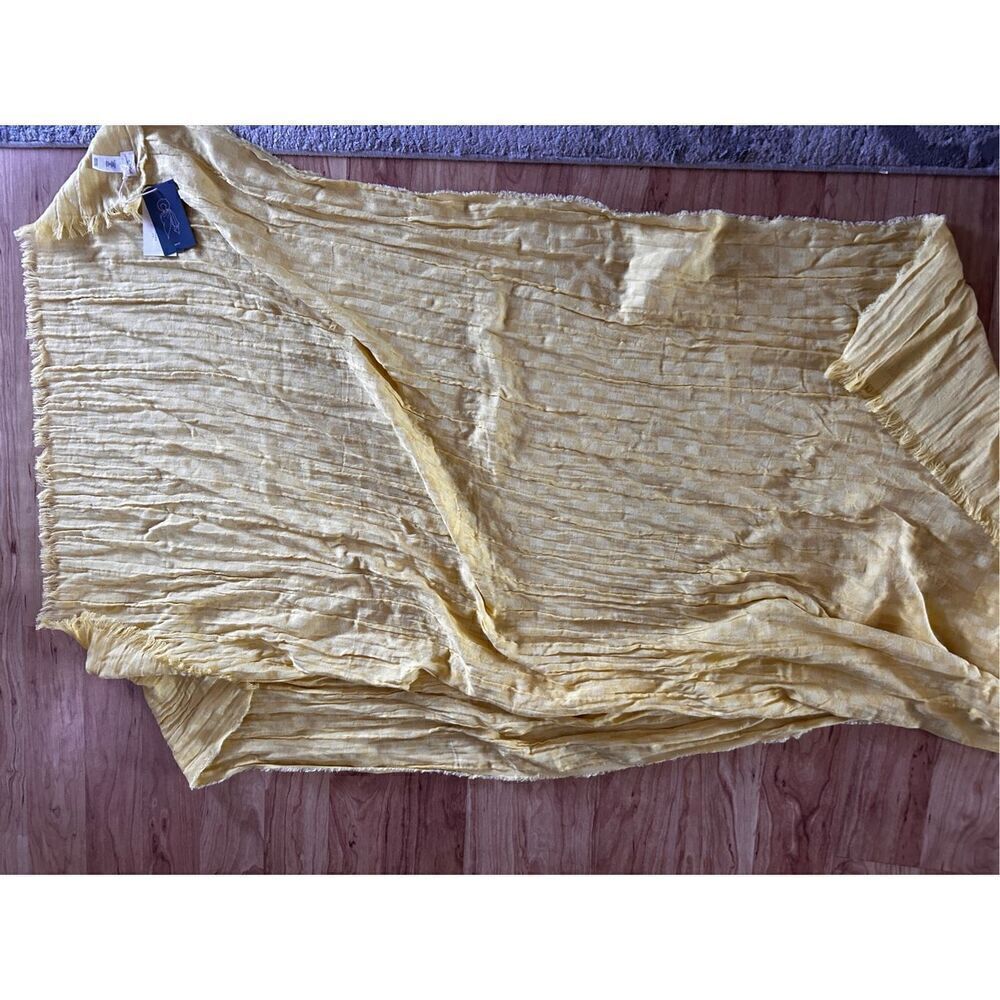 Yellow scarf cotton 100% size 44x57 - Picture 3 of 4